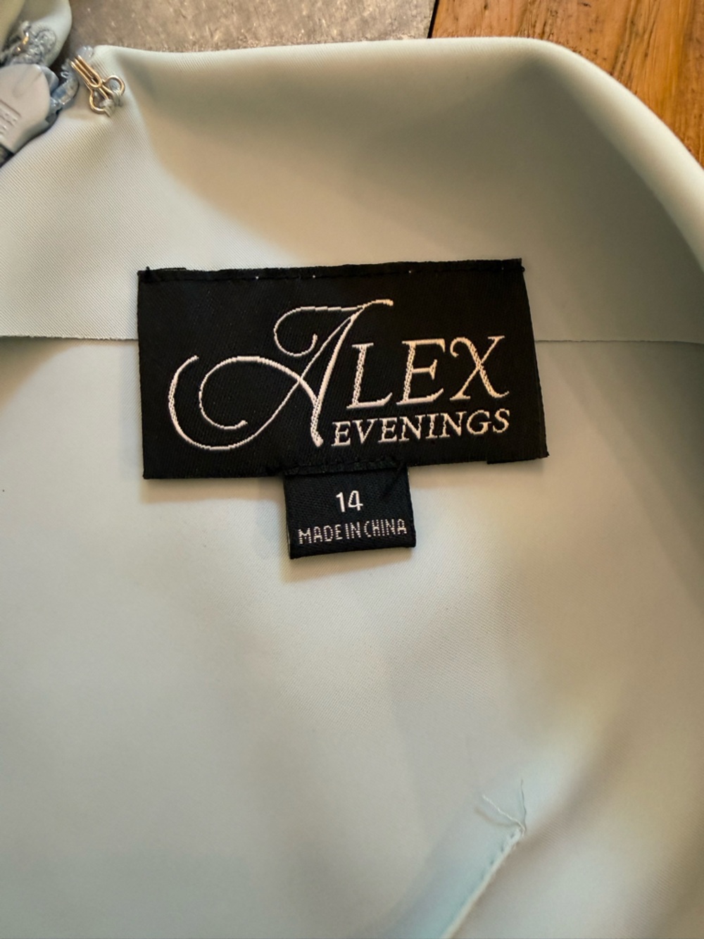 Alex Evenings Surplice Ruched Sheath Dress Rhinestone Brooch Light Blue Size 14 - Picture 6 of 10